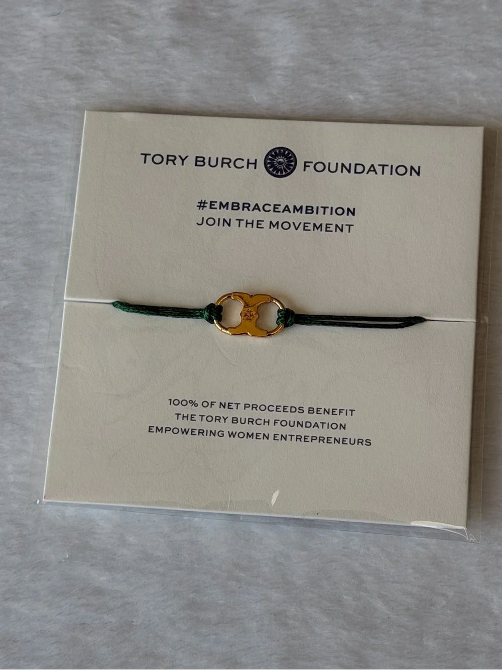 ✨NWT - Tory Burch Emerald Green Cord Bracelet with Gold Logo Charm